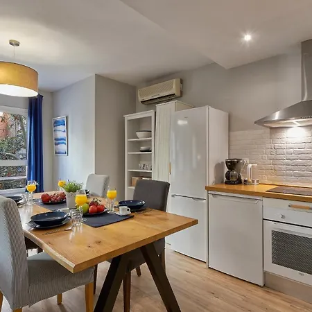 H&t Dream - Victoria Center Apartment Malaga